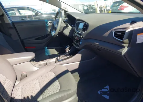 2019 Hyundai Ioniq Hybrid Blue z USA, uszkodzony, nr VIN KMHC65LC8KU180365